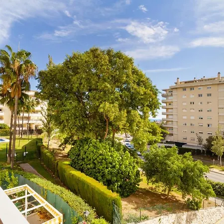 Benalmadena With Seasonal Pool & Parking Near The Apartment Arroyo De La Miel